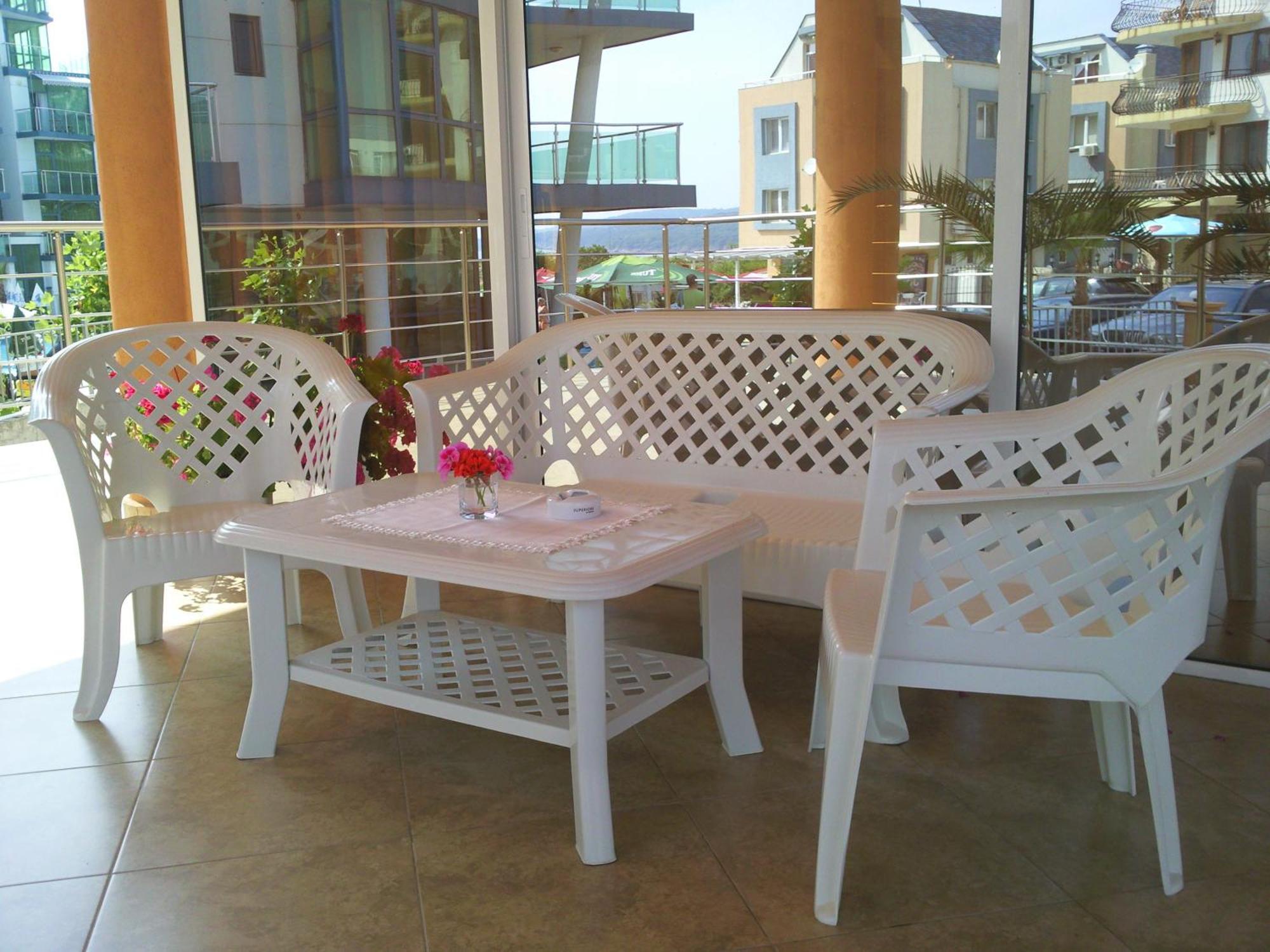 Hotel Venecia Primorsko Luaran gambar